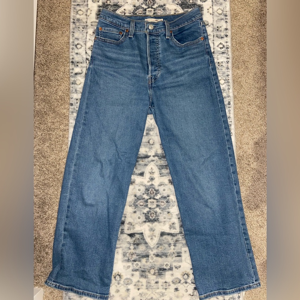 Levi’s Women’s Ribcage Straight Ankle Jean W28 x L27